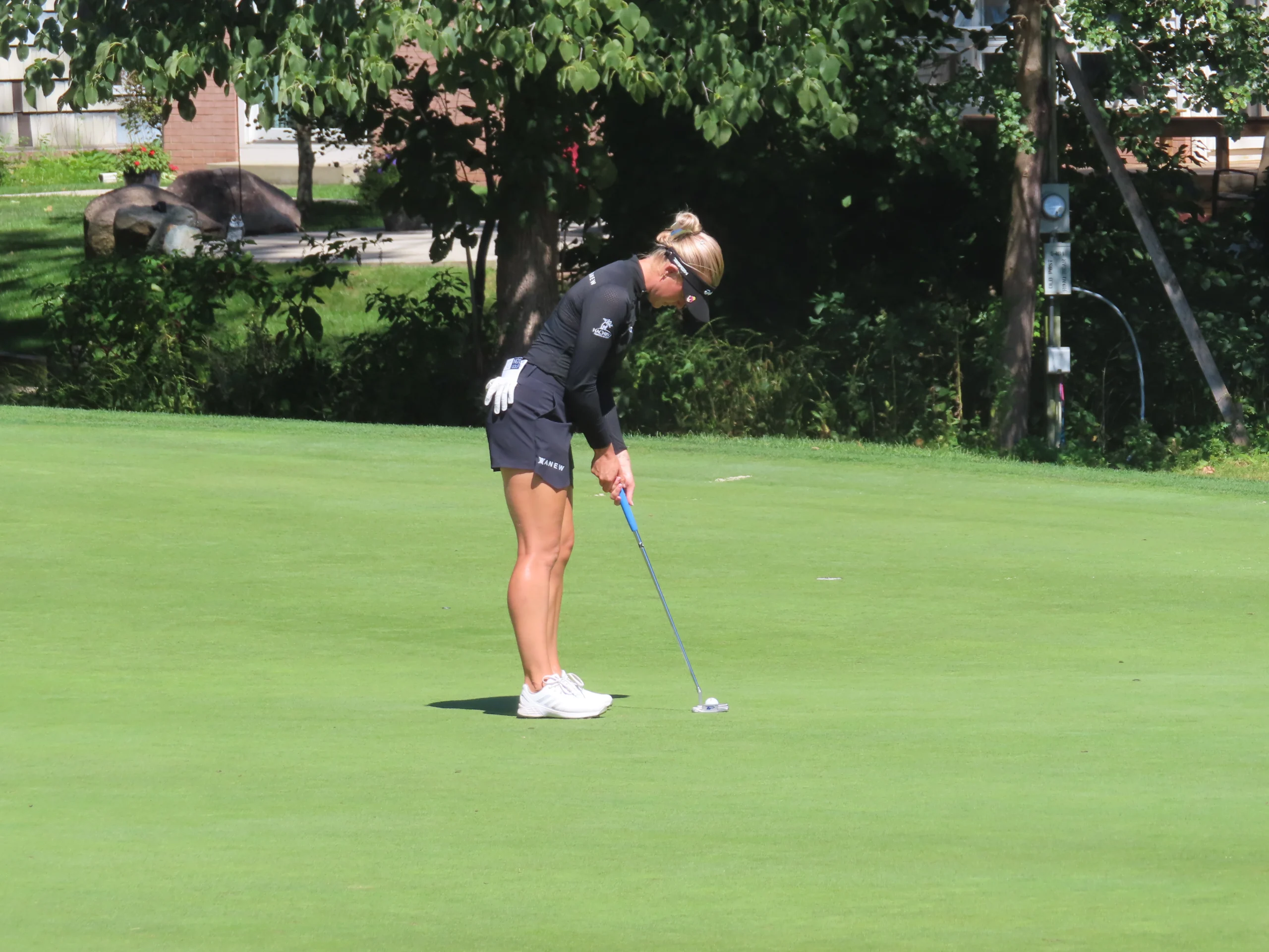 Charley Hull, golfista inglesa de la LPGA, durante un torneo.