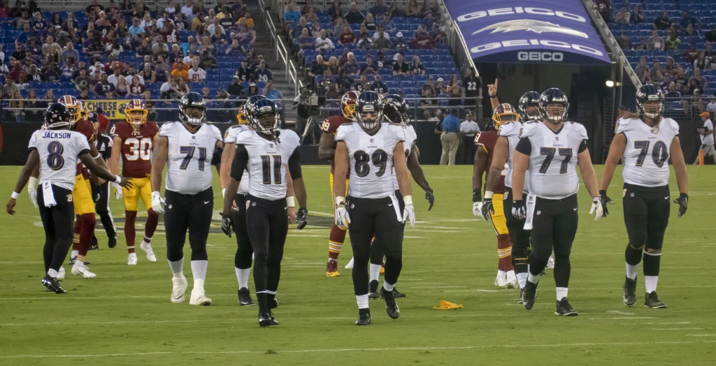 Lamar Jackson, quarterback de Baltimore Ravens, durante un partido de la NFL.