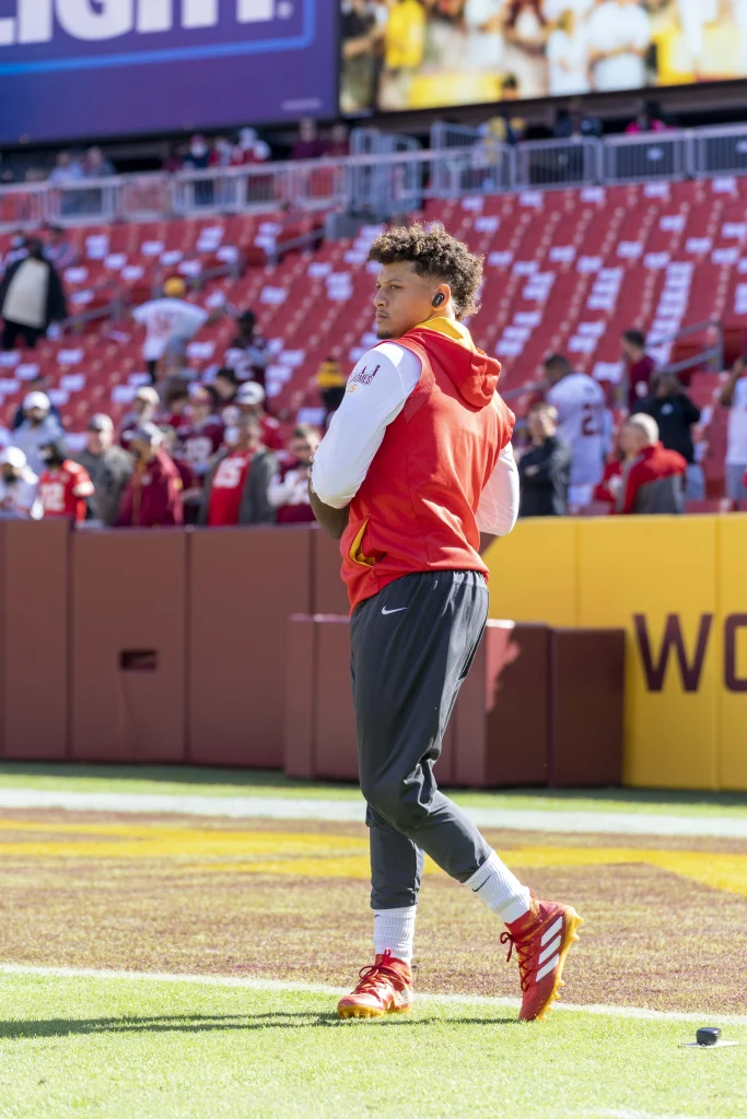 Patrick Mahomes, mariscal de campo de los Kansas City Chiefs, durante un partido de la NFL.